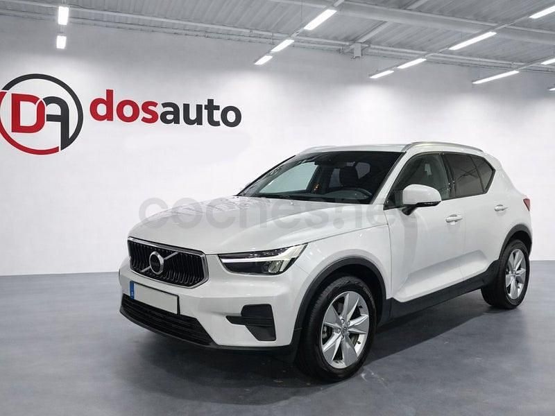 Usado Volvo XC40 Core 163 CV (119 kW) 2023 Blanco SUV