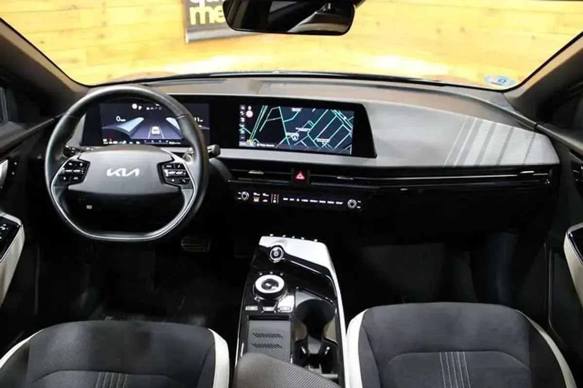 Usado Kia EV6 GT-Line 239 kW (325 CV) 2024 Azul SUV
