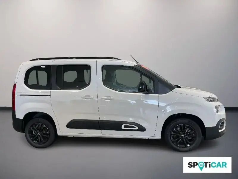 Usado Citroën e-Berlingo Shine 73 kW (100 CV) 2024 Blanco Monovolumen