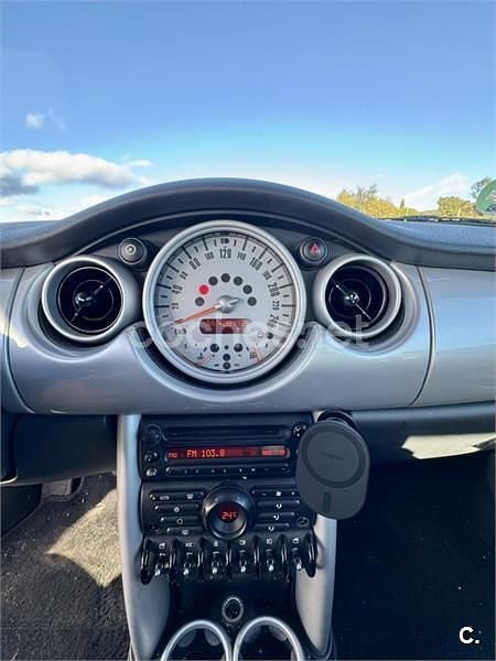 Usado Mini Cooper 116 CV (85 kW) 2006 Gris / plata Utilitario