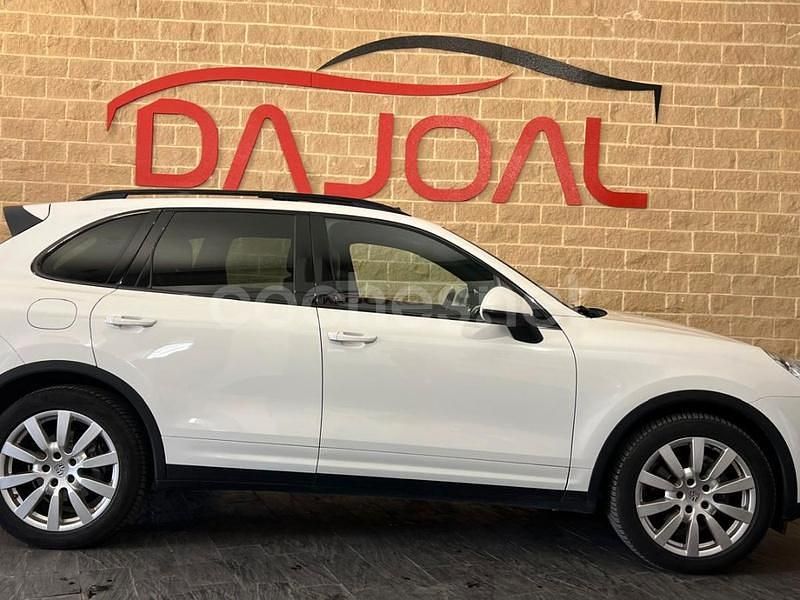 Blanco Usado 2016 Porsche Cayenne SUV | 32.750 € (Buen precio) - Imagen 1/4