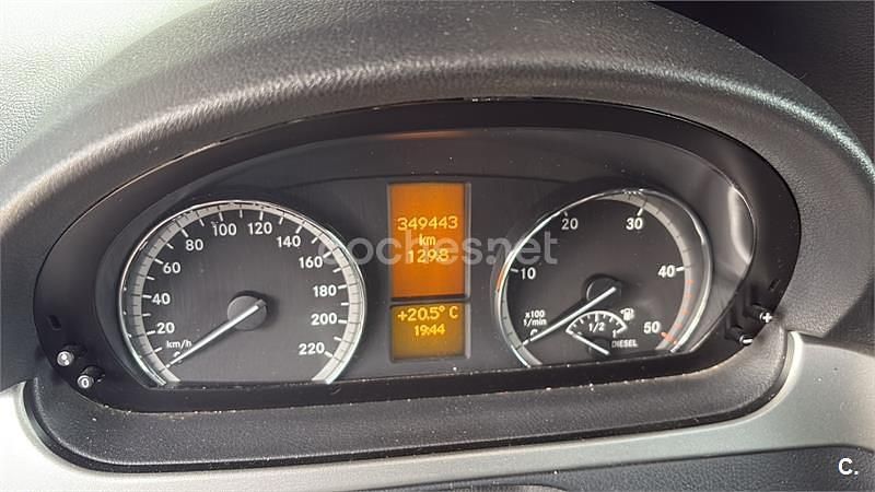 Gris / plata Usado 2012 Mercedes Viano Avantgarde Monovolumen | 18.500 € (Buen precio) - Imagen 1/4