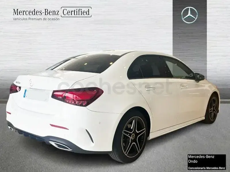 Usado Mercedes A200 150 CV (110 kW) 2025 Blanco Berlina