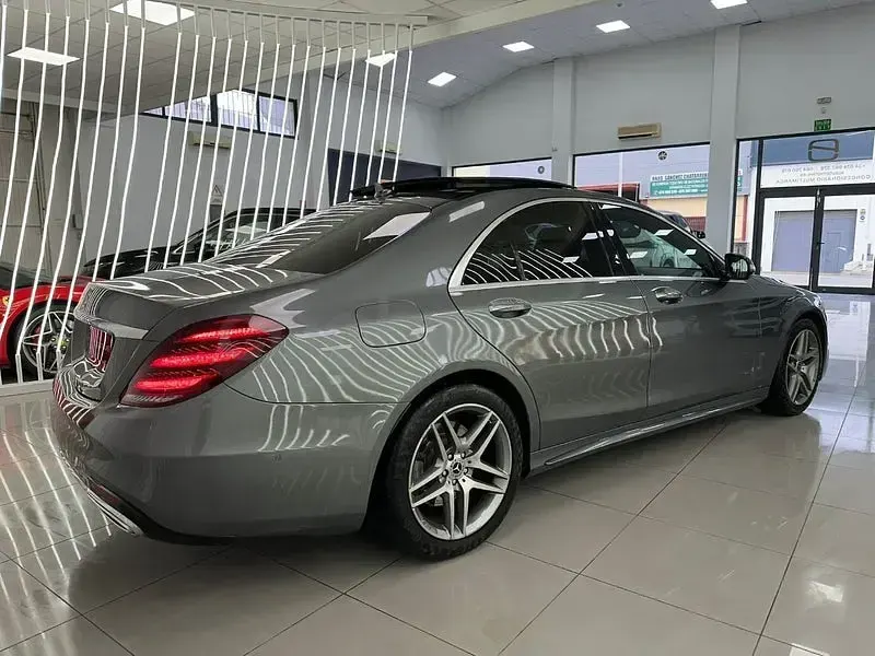 Usado Mercedes S350 286 CV (210 kW) 2021 Gris / plata Berlina
