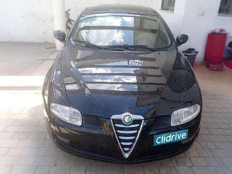 Usado Alfa Romeo GT Distinctive 150 CV (110 kW) 2009 Negro Coupe