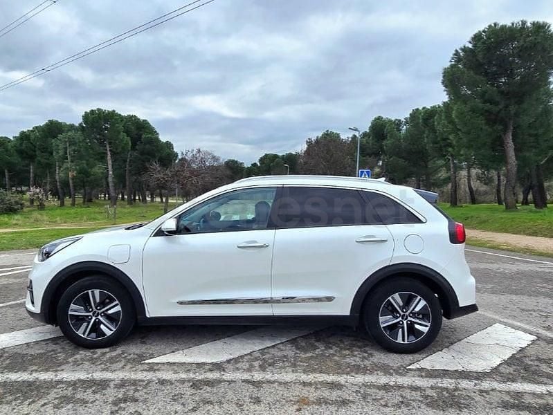 Usado Kia Niro 141 CV (103 kW) 2021 Blanco SUV