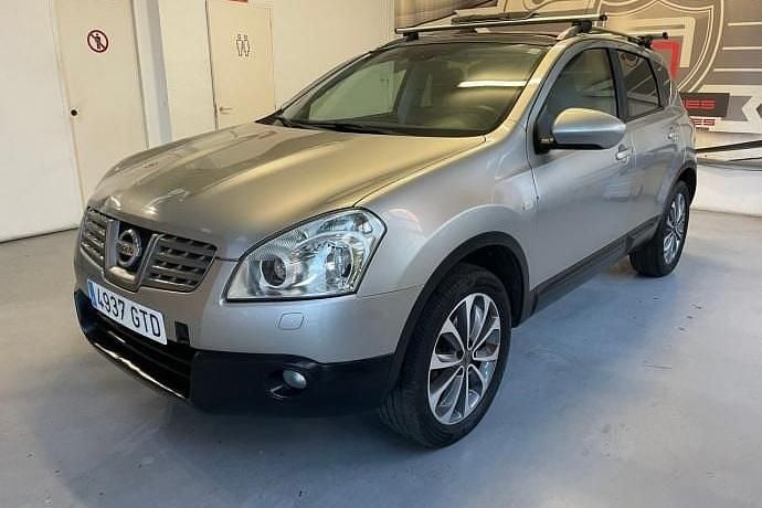Usado Nissan Qashqai Premium Edition 115 CV (84 kW) 2010 Gris / plata SUV