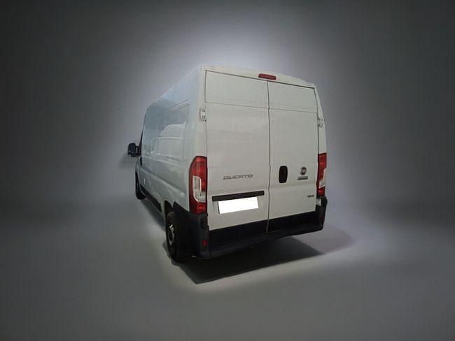 Usado Fiat Ducato 136 CV (100 kW) 2021 Blanco Van