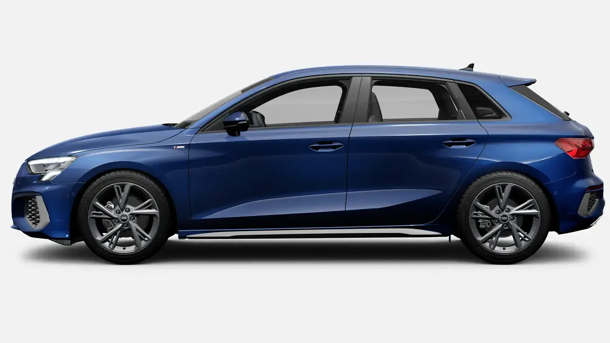 Usado Audi A3 S-Line 110 CV (80 kW) 2022 Azul Berlina
