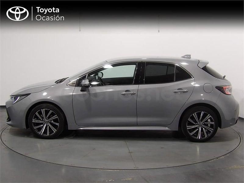 Usado Toyota Corolla Style 122 CV (89 kW) 2021 Gris / plata Berlina