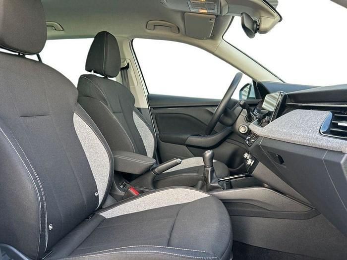 Usado Skoda Kamiq Selection 115 CV (84 kW) 2024 Blanco SUV