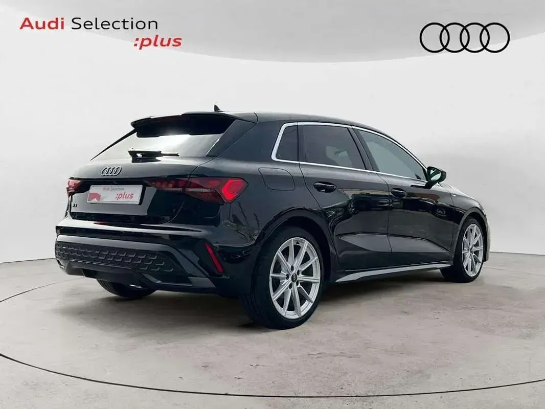 Nuevo Audi A3 Sportback S-Line 150 CV (110 kW) 2026 Negro Utilitario
