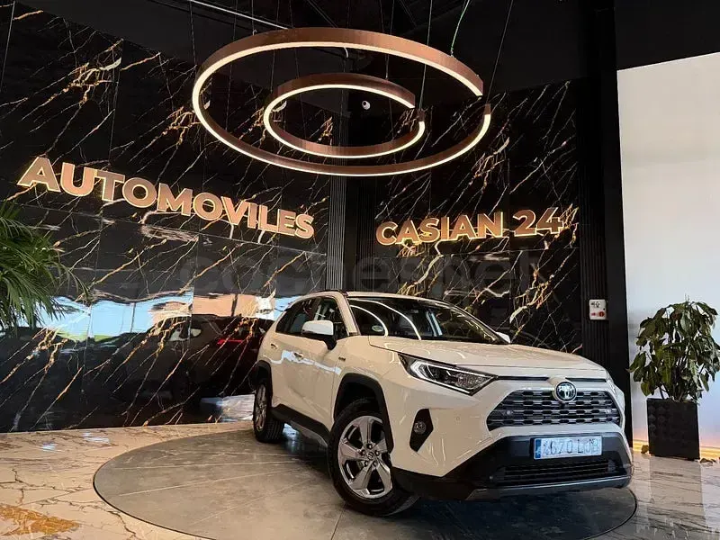 Usado Toyota RAV4 Hybrid Luxury 222 CV (163 kW) 2020 Blanco SUV