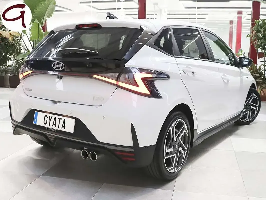Begagnad Hyundai i20 N Line 80 HK (58 kW) 2025 Vit Halvkombi