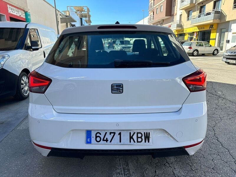 Blanco Usado 2017 Seat Ibiza Style | 7900 € - Imagen 1/4