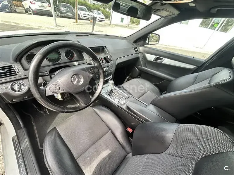 Usado Mercedes C200 Avantgarde 163 CV (119 kW) 2007 Blanco Berlina