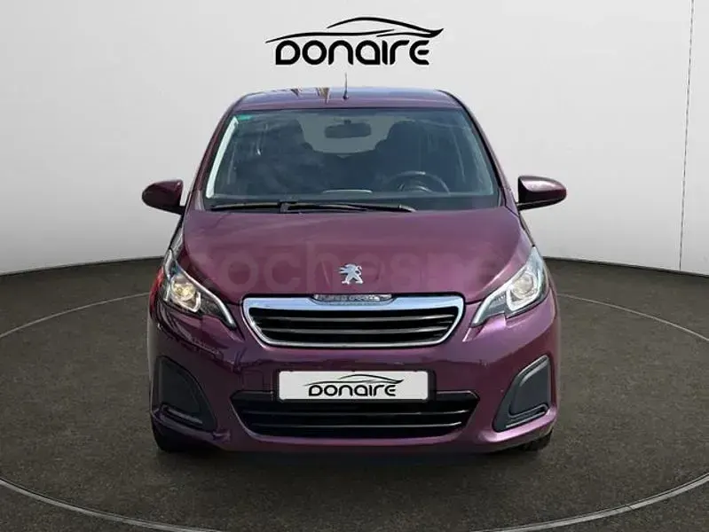 Usado Peugeot 108 82 CV (60 kW) 2018 Violeta / lila Berlina