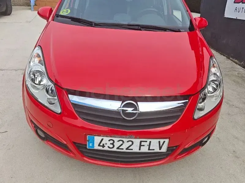 Usado Opel Corsa Enjoy 90 CV (66 kW) 2007 Rojo Utilitario