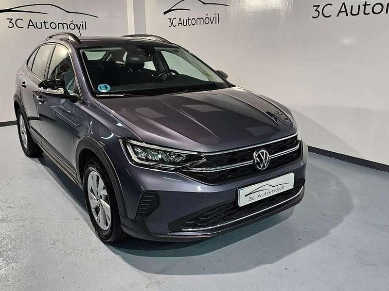 Usado VW Taigo Life 95 CV (69 kW) 2022 Gris SUV