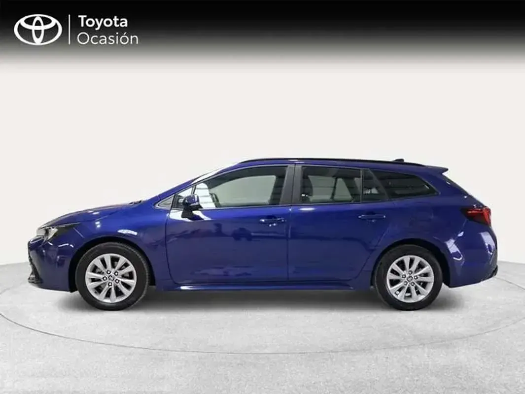 Usado Toyota Corolla Active 140 CV (102 kW) 2025 Azul Familiar
