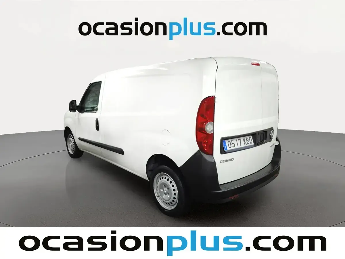 Usado Opel Combo 95 CV (69 kW) 2017 Blanco Monovolumen