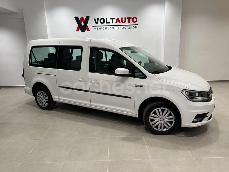 Blanco Usado 2021 VW Caddy Maxi Trendline Monovolumen | 16.960 € (Precio justo) - Imagen 1/4
