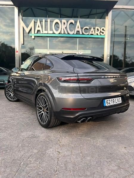 Usado Porsche Cayenne 462 CV (339 kW) 2021 Gris / plata SUV