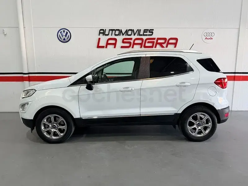 Usado Ford Ecosport Trend 101 CV (74 kW) 2018 Blanco SUV