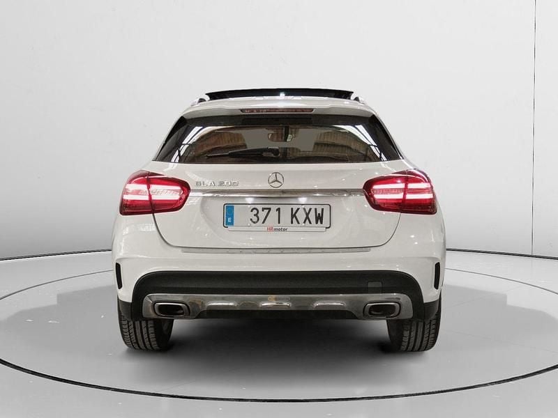 Usado Mercedes GLA200 156 CV (114 kW) 2019 Blanco SUV
