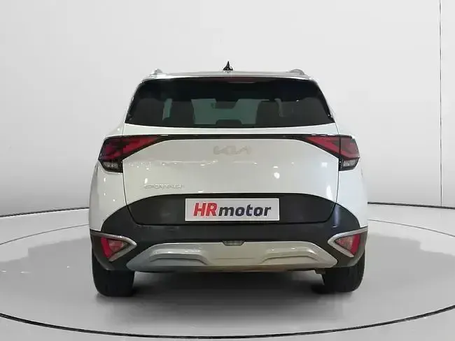 Usado Kia Sportage Motion 150 CV (110 kW) 2022 Blanco SUV