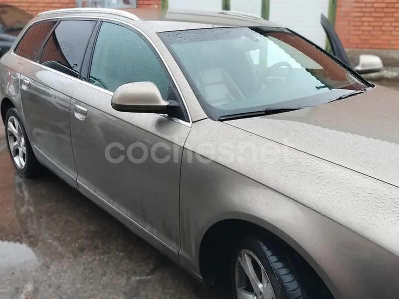 Usado Audi A6 Premium 170 CV (125 kW) 2010 Beige Familiar