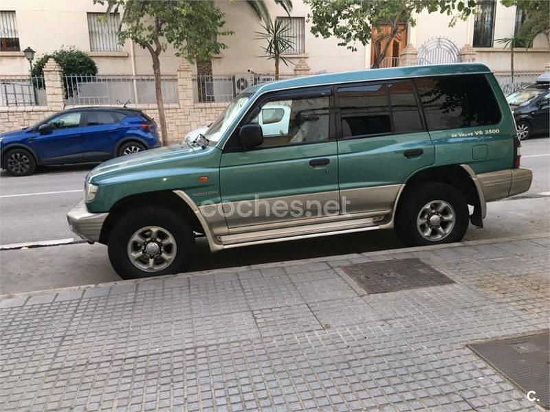 Usado Mitsubishi Montero 194 CV (142 kW) 1998 Verde SUV