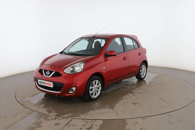 Usado Nissan Micra Acenta 80 CV (58 kW) 2017 Rojo Berlina