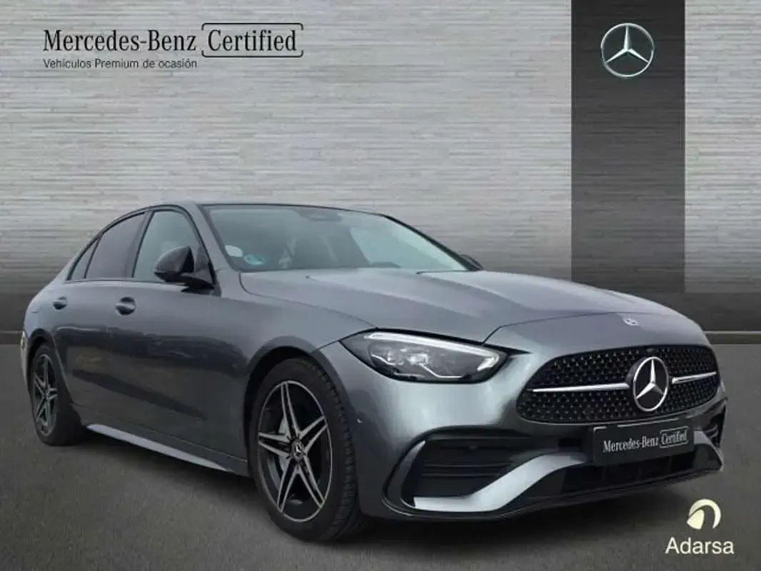 Usado Mercedes C220 AMG line 200 CV (147 kW) 2022 Utilitario