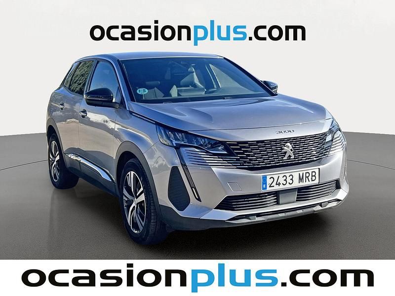 Usado Peugeot 3008 Allure 130 CV (95 kW) 2024 Gris SUV