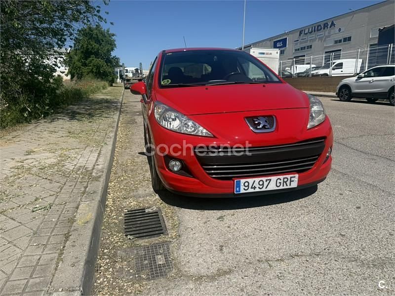 Usado Peugeot 207 Sport 90 CV (66 kW) 2009 Rojo Berlina