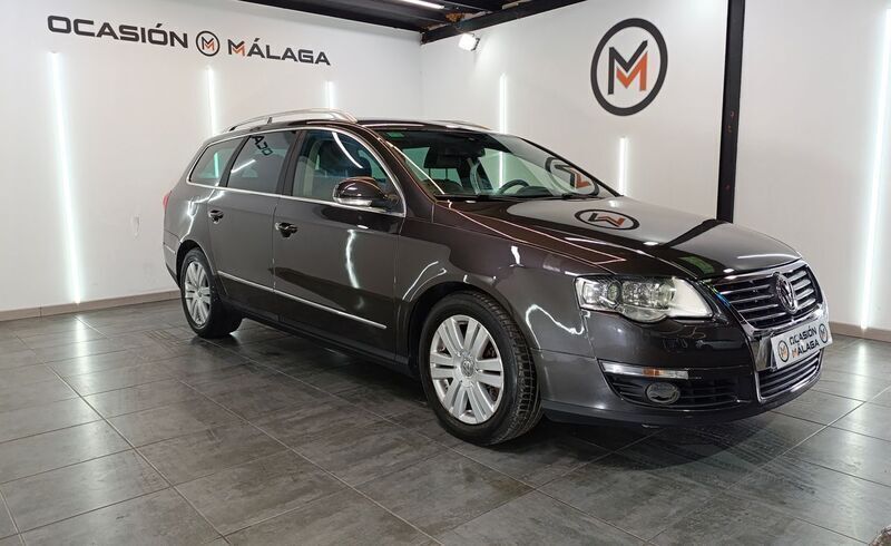Negro Usado 2008 VW Passat Advance Familiar | 5900 € (Precio justo) - Imagen 1/4