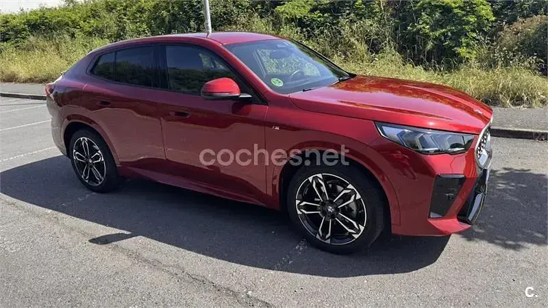 Usado BMW X2 150 CV (110 kW) 2025 Granate SUV