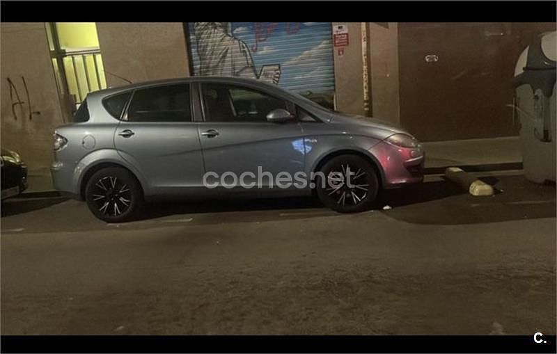 Usado Seat Toledo Sport 140 CV (102 kW) 2006 Azul Berlina