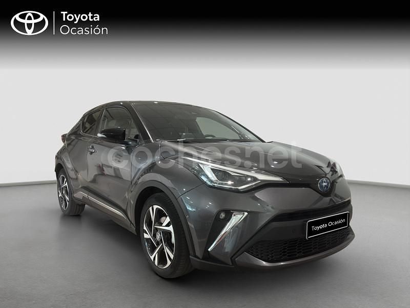 Usado Toyota C-HR Advance 184 CV (135 kW) 2022 Gris / plata SUV