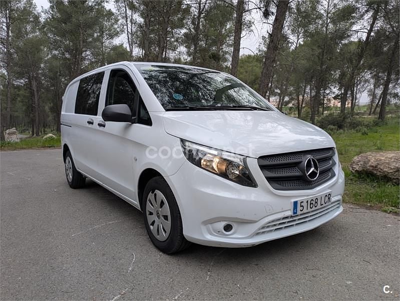 Usado Mercedes Vito Marco Polo 88 CV (64 kW) 2019 Blanco Van
