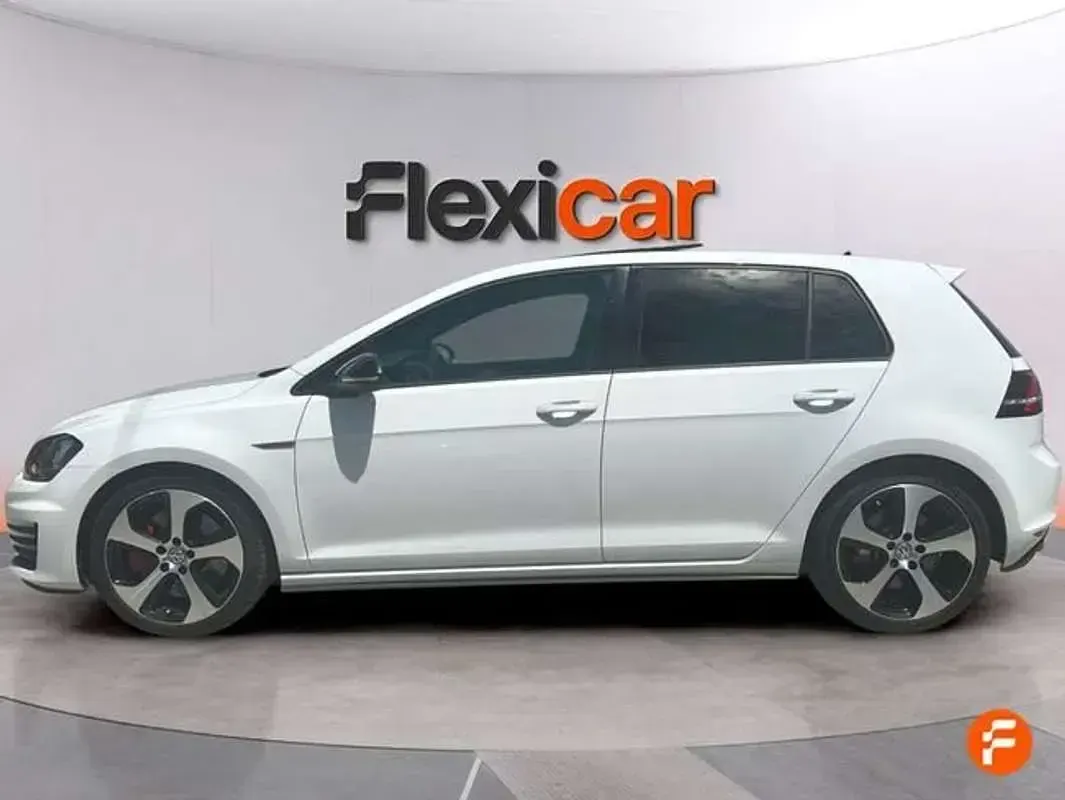 Usado VW Golf VII GTI 230 CV (169 kW) 2016 Blanco Utilitario