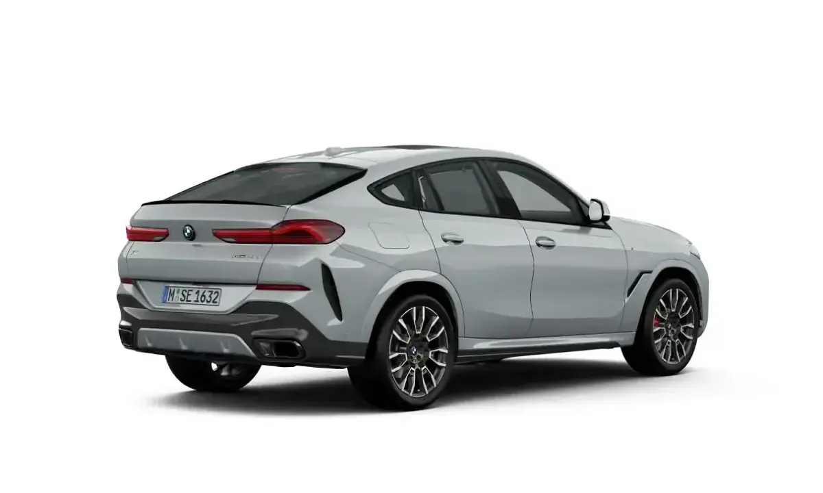 Usado BMW X6 M Sport 352 CV (258 kW) 2025 Gris / plata SUV