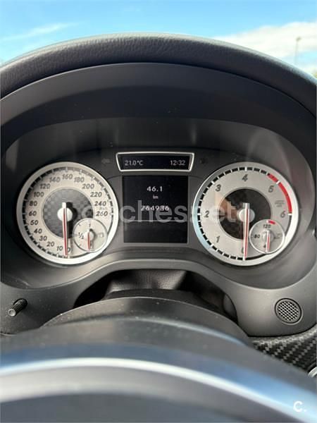 Gris / plata Usado 2013 Mercedes A200 AMG Berlina | 12.500 € (Un poco caro) - Imagen 1/4