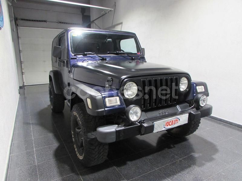 Usado Jeep Wrangler 170 CV (125 kW) 1999 Violeta / lila SUV