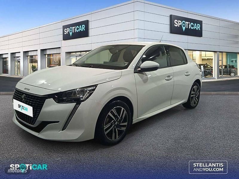 Blanco Usado 2020 Peugeot 208 Allure Utilitario | 15.650 € (Caro) - Imagen 1/4