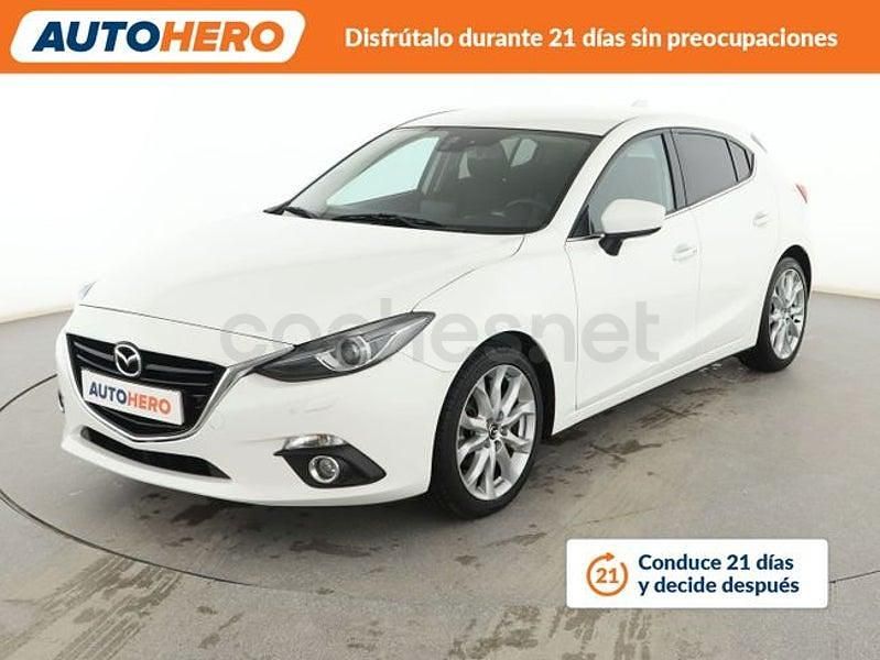 Usado Mazda 3 Luxury 120 CV (88 kW) 2015 Blanco Berlina