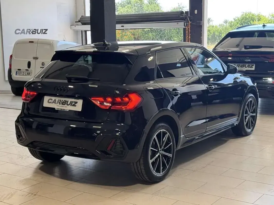Usado Audi A1 Sport 150 CV (110 kW) 2021 Azul SUV