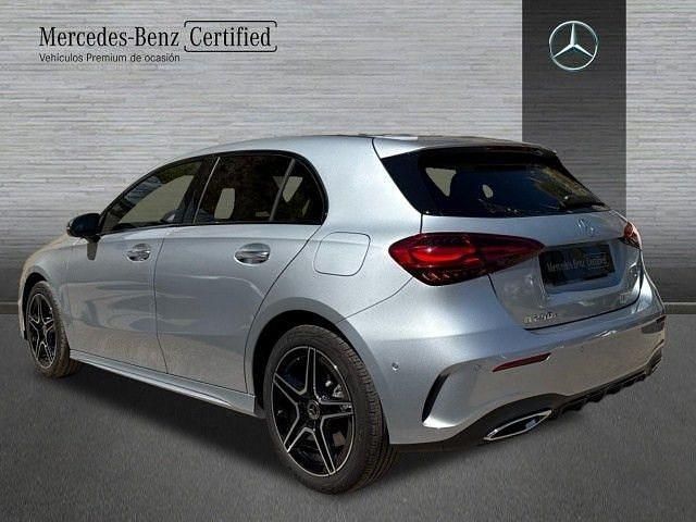 Usado Mercedes A250 AMG line 218 CV (160 kW) 2025 Plata hightech