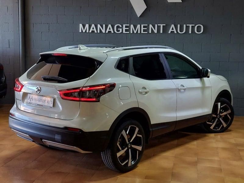 Usado Nissan Qashqai Tekna 163 CV (119 kW) 2018 Blanco SUV